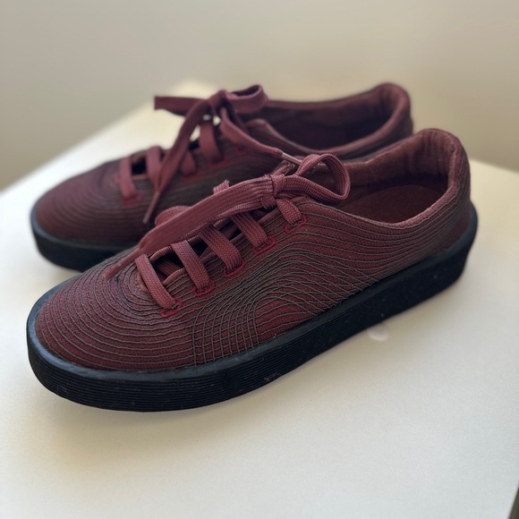 CAMPER Courb Tencel sneaker in Bordeaux- Size 38, EUC, unisex - Picture 1 of 5